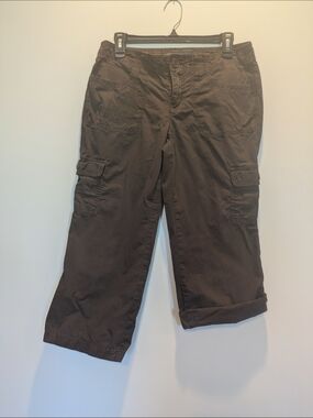 Apt. 9 Women's Brown Cargo Capris Size 8